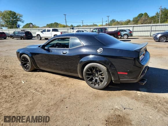 ✅ 2023 Dodge Challenger SRT Hellcat Jailbreak • VIN: 2C3CDZC97PH617423 • Lot: 90866645. Wystawiony na Copart z przebiegiem 11 956 mil. Bezpłatny archiwum sprzedaży aukcyjnych z USA i szczegółowy raport historii pojazdu na DreamBid. Zdjęcie 2.