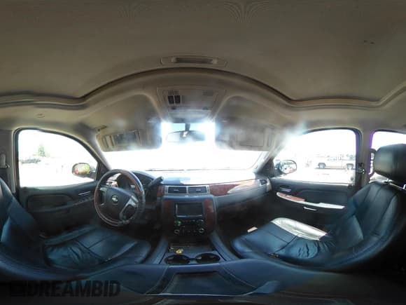 ✅ 2013 Chevrolet Tahoe LT • VIN: 1GNSKBE06DR105755 • Лот: 42879117. Опубликован ранее на IAAI с пробегом 171 005 миль. Бесплатный доступ к архиву аукционных продаж из США и подробный отчёт об истории автомобиля на DreamBid. Изображение 18.