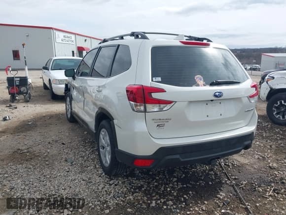 ✅ 2022 Subaru Forester • VIN: JF2SKACC8NH404351 • Lot: 41680512. Listed on IAAI with 58,553 mi. Free auction sales archive from the USA and detailed vehicle history report at DreamBid. Image 3.