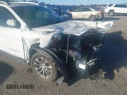 ✅ 2019 Jeep Cherokee Latitude Plus • VIN: 1C4PJLLBXKD202138 • Lot: 43426940. Wystawiony na IAAI z przebiegiem 96 612 mil. Bezpłatny archiwum sprzedaży aukcyjnych z USA i szczegółowy raport historii pojazdu na DreamBid. Zdjęcie 18.