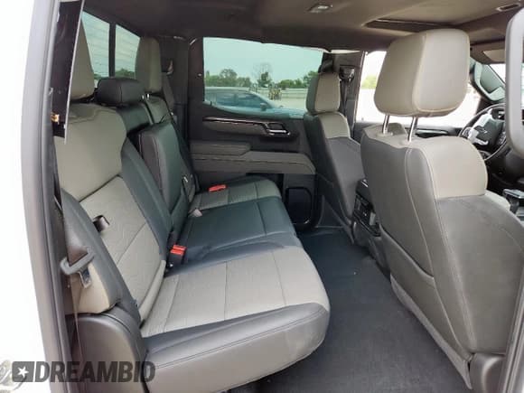 ✅ 2025 Chevrolet Silverado 1500 ZR2 • VIN: 3GCUKHEL7SG253280 • Лот: 70714785. Опубликован ранее на Copart с пробегом 3 116 миль. Бесплатный доступ к архиву аукционных продаж из США и подробный отчёт об истории автомобиля на DreamBid. Изображение 10.