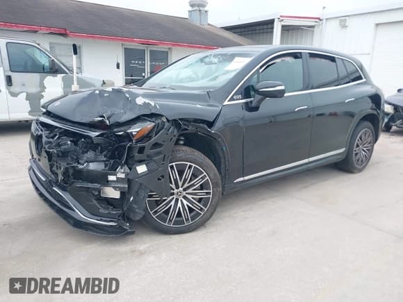 ✅ 2023 Mercedes-Benz EQS 580 • VIN: 4JGDM4EB0PA003200 • Lot: 41440901. Listed on IAAI with 17,106 mi. Free auction sales archive from the USA and detailed vehicle history report at DreamBid. Image 17.