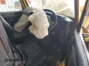 ✅ 2000 Jeep Wrangler Sport • VIN: 1J4FA49S5YP739381 • Лот: 81209995. Опубликован ранее на Copart с пробегом 286 678 миль. Бесплатный доступ к архиву аукционных продаж из США и подробный отчёт об истории автомобиля на DreamBid. Изображение 8.