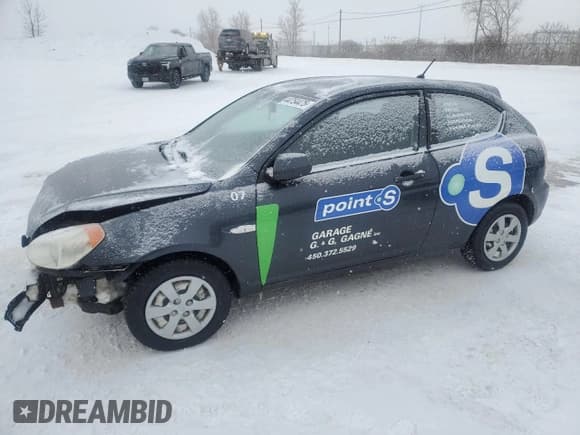 ✅ 2010 Hyundai Accent GL • VIN: KMHCN3BC5AU184817 • Лот: 44754475. Опубликован ранее на Copart с пробегом 169 734 миль. Бесплатный доступ к архиву аукционных продаж из США и подробный отчёт об истории автомобиля на DreamBid. Изображение 1.