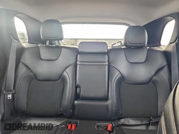 ✅ 2019 Jeep Cherokee Latitude Plus • VIN: 1C4PJMLB0KD398175 • Lot: 94916755. Wystawiony na Copart z przebiegiem 83 847 mil. Bezpłatny archiwum sprzedaży aukcyjnych z USA i szczegółowy raport historii pojazdu na DreamBid. Zdjęcie 10.