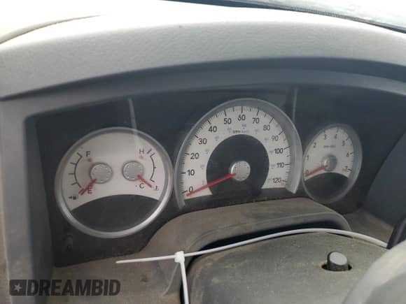 2006 Dodge Dakota SLT z VIN 1D7HW48K66S624418, wystawiony jako Copart lot #65687924 z przebiegiem Nie podano mil oraz Szkoda całkowita • Salvage title. Historia ofert i sprzedaży dostępna na DreamBid. Obrazek 9.