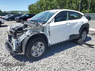 2025 Hyundai Kona SE with VIN KM8HACAB6SU253509, listed as a Copart auction lot 64120525 with 5,431 mi miles and Salvage title. Bid and sale history available at DreamBid. Image 1.