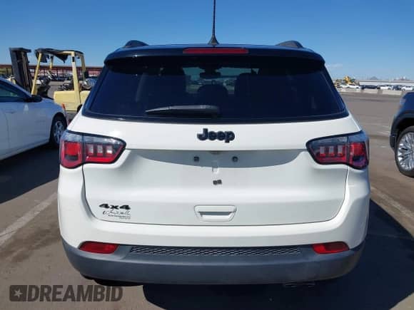 2020 Jeep Compass Latitude с VIN 3C4NJDBBXLT203932, выставлен на аукционе IAAI как лот 41830978 с пробегом 49 421 миль миль и . История ставок и продаж доступна на DreamBid. Изображение 16.