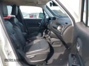 ✅ 2018 Jeep Renegade Limited • VIN: ZACCJADB1JPH22472 • Lot: 43315930. Listed on IAAI with 114,885 mi. Free auction sales archive from the USA and detailed vehicle history report at DreamBid. Image 5.