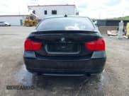 ✅ 2011 BMW 3 Series 335i xDrive • VIN: WBAPL5C54BA920640 • Лот: 42188960. Опубликован ранее на IAAI с пробегом 153 135 миль. Бесплатный доступ к архиву аукционных продаж из США и подробный отчёт об истории автомобиля на DreamBid. Изображение 16.