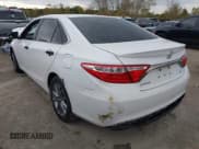 ✅ 2016 Toyota Camry SE • VIN: 4T1BF1FK6GU209568 • Lot: 43455992. Wystawiony na IAAI z przebiegiem 88 218 mil. Bezpłatny archiwum sprzedaży aukcyjnych z USA i szczegółowy raport historii pojazdu na DreamBid. Zdjęcie 3.