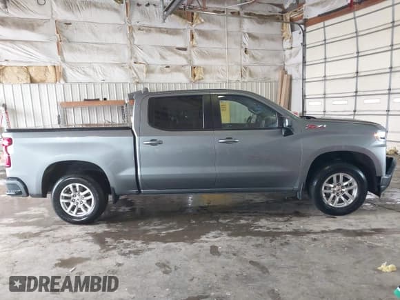 ✅ 2020 Chevrolet Silverado 1500 RST • VIN: 3GCUYEED2LG221036 • Lot: 42337591. Wystawiony na IAAI z przebiegiem 97 512 mil. Bezpłatny archiwum sprzedaży aukcyjnych z USA i szczegółowy raport historii pojazdu na DreamBid. Zdjęcie 14.