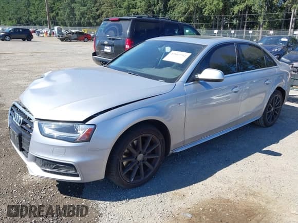 ✅ 2016 Audi A4 Premium • VIN: WAUAFAFL5GN012536 • Lot: 42807792. Listed on IAAI with 79,989 mi. Free auction sales archive from the USA and detailed vehicle history report at DreamBid. Image 2.