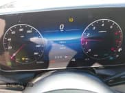 ✅ 2025 Mercedes-Benz GLC 300 • VIN: W1NKJ4HB1SF329799 • Лот: 43460057. Опубликован ранее на IAAI с пробегом 6 914 миль. Бесплатный доступ к архиву аукционных продаж из США и подробный отчёт об истории автомобиля на DreamBid. Изображение 7.