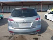 ✅ 2008 Mazda CX-9 Sport • VIN: JM3TB28A780161738 • Лот: 43644677. Опубликован ранее на IAAI с пробегом 239 742 миль. Бесплатный доступ к архиву аукционных продаж из США и подробный отчёт об истории автомобиля на DreamBid. Изображение 16.