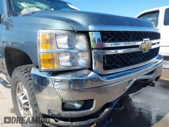 ✅ 2014 Chevrolet Silverado 2500HD LT • VIN: 1GC1KXC88EF178218 • Lot: 43633469. Listed on IAAI with 237,381 mi. Free auction sales archive from the USA and detailed vehicle history report at DreamBid. Image 6.