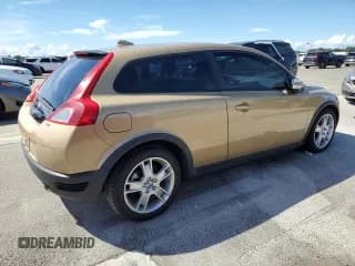 ✅ 2008 Volvo C30 Version 1.0 • VIN: YV1MK672382080958 • Lot: 73855914. Wystawiony na Copart z przebiegiem 49 570 mil. Bezpłatny archiwum sprzedaży aukcyjnych z USA i szczegółowy raport historii pojazdu na DreamBid. Zdjęcie 3.