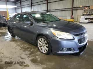 ✅ 2014 Chevrolet Malibu LT • VIN: 1G11E5SL7EF142501 • Lot: 71297134. Wystawiony na Copart z przebiegiem 185 832 mil mil. Skorzystaj z bezpłatnego archiwum sprzedaży aukcyjnych z USA i zobacz szczegółowy raport historii pojazdu na DreamBid. Zdjęcie 4.