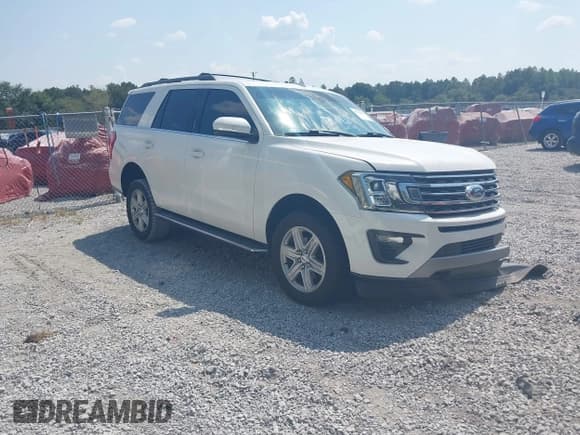 ✅ 2020 Ford Expedition XLT • VIN: 1FMJU1JT5LEA26734 • Lot: 43271054. Listed on IAAI with 120,106 mi. Free auction sales archive from the USA and detailed vehicle history report at DreamBid. Image 1.
