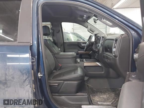 ✅ 2021 Chevrolet Silverado 1500 LT Trail Boss • VIN: 3GCPYFEL5MG299421 • Lot: 41490800. Wystawiony na IAAI z przebiegiem 97 118 mil. Bezpłatny archiwum sprzedaży aukcyjnych z USA i szczegółowy raport historii pojazdu na DreamBid. Zdjęcie 5.