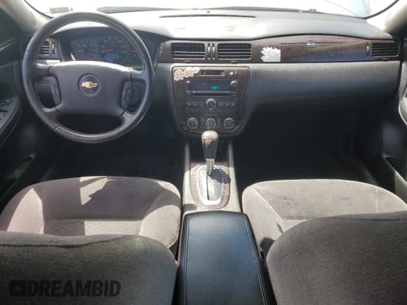 ✅ 2014 Chevrolet Impala LS • VIN: 2G1WA5E3XE1176405 • Lot: 54516115. Listed on Copart with 156,271 mi. Free auction sales archive from the USA and detailed vehicle history report at DreamBid. Image 8.