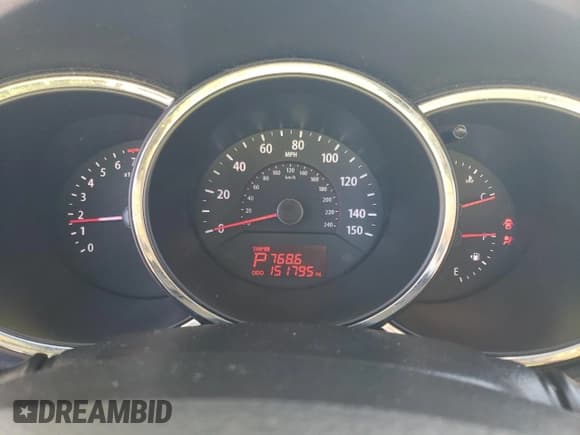 ✅ 2013 Kia Sorento LX • VIN: 5XYKTDA26DG338347 • Лот: 91383575. Опубликован ранее на Copart с пробегом 151 795 миль. Бесплатный доступ к архиву аукционных продаж из США и подробный отчёт об истории автомобиля на DreamBid. Изображение 9.