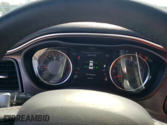 2017 Dodge Challenger 392 Hemi Scat Pack Shaker с VIN 2C3CDZFJ5HH627231, выставлен на аукционе Copart как лот 43100374 с пробегом 52 293 миль миль и Чистый • Clean title. История ставок и продаж доступна на DreamBid. Изображение 9.