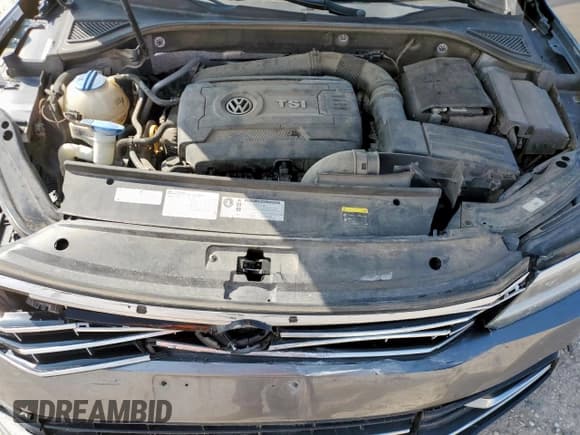 ✅ 2016 Volkswagen Passat SE • VIN: 1VWBS7A31GC019683 • Lot: 90515125. Listed on Copart with 140,942 mi. Free auction sales archive from the USA and detailed vehicle history report at DreamBid. Image 11.