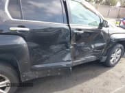 ✅ 2013 GMC Terrain SLE • VIN: 2GKFLTE32D6371748 • Lot: 42229241. Wystawiony na IAAI z przebiegiem 183 305 mil. Bezpłatny archiwum sprzedaży aukcyjnych z USA i szczegółowy raport historii pojazdu na DreamBid. Zdjęcie 6.