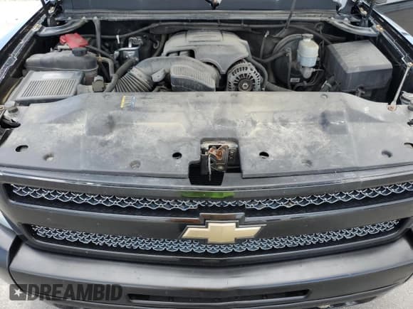 ✅ 2011 Chevrolet Silverado 1500 LT • VIN: 1GCRKSE32BZ249768 • Лот: 69263434. Опубликован ранее на Copart с пробегом 177 406 миль. Бесплатный доступ к архиву аукционных продаж из США и подробный отчёт об истории автомобиля на DreamBid. Изображение 12.