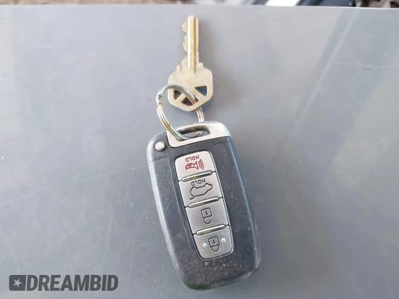 ✅ 2017 Hyundai Veloster Turbo R-Spec • VIN: KMHTC6AE6HU310025 • Lot: 41988151. Wystawiony na IAAI z przebiegiem 107 305 mil. Bezpłatny archiwum sprzedaży aukcyjnych z USA i szczegółowy raport historii pojazdu na DreamBid. Zdjęcie 11.