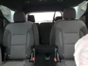 ✅ 2023 Chevrolet Traverse LT Cloth • VIN: 1GNERGKW9PJ292359 • Lot: 93200695. Wystawiony na Copart z przebiegiem 40 860 mil. Bezpłatny archiwum sprzedaży aukcyjnych z USA i szczegółowy raport historii pojazdu na DreamBid. Zdjęcie 10.