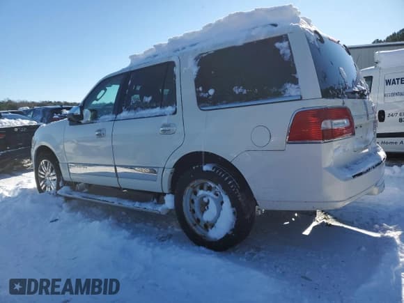 ✅ 2007 Lincoln Navigator • VIN: 5LMFU28527LJ01178 • Lot: 87275554. Listed on Copart with Not provided. Free auction sales archive from the USA and detailed vehicle history report at DreamBid. Image 2.