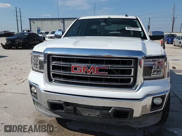 ✅ 2014 GMC Sierra 1500 SLE • VIN: 3GTP1UEC6EG159484 • Лот: 80622055. Опубликован ранее на Copart с пробегом 186 006 миль. Бесплатный доступ к архиву аукционных продаж из США и подробный отчёт об истории автомобиля на DreamBid. Изображение 13.