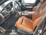 ✅ 2015 BMW X6 M • VIN: 5YMKW8C52F0G93931 • Лот: 58237075. Опубликован ранее на Copart с пробегом 97 533 миль. Бесплатный доступ к архиву аукционных продаж из США и подробный отчёт об истории автомобиля на DreamBid. Изображение 7.