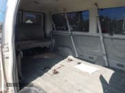 ✅ 2003 Ford Econoline Passenger XL • VIN: 1FBNE31L43HB40208 • Лот: 43653175. Опубликован ранее на IAAI с пробегом 202 866 миль. Бесплатный доступ к архиву аукционных продаж из США и подробный отчёт об истории автомобиля на DreamBid. Изображение 8.