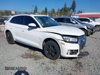 ✅ 2020 Audi Q5 Premium • VIN: WA1ANAFY5L2021356 • Lot: 43301034. Wystawiony na IAAI z przebiegiem 69 549 mil. Bezpłatny archiwum sprzedaży aukcyjnych z USA i szczegółowy raport historii pojazdu na DreamBid. Zdjęcie 1.