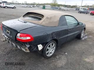 ✅ 2004 Volvo C70 • VIN: YV1NC62D44J045064 • Лот: 41976628. Опубликован ранее на IAAI с пробегом 57 149 миль. Бесплатный доступ к архиву аукционных продаж из США и подробный отчёт об истории автомобиля на DreamBid. Изображение 4.