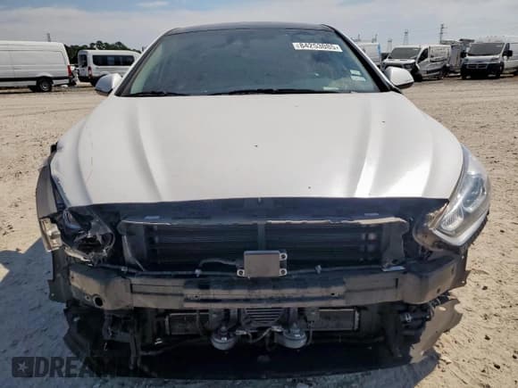 ✅ 2019 Hyundai Sonata Limited • VIN: KMHE34L33KA092787 • Лот: 84253085. Опубликован ранее на Copart с пробегом 100 331 миль. Бесплатный доступ к архиву аукционных продаж из США и подробный отчёт об истории автомобиля на DreamBid. Изображение 5.