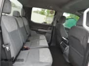 ✅ 2022 Ford F-150 XL • VIN: 1FTEW1C52NFA41980 • Lot: 56712895. Wystawiony na Copart z przebiegiem 15 181 mil. Bezpłatny archiwum sprzedaży aukcyjnych z USA i szczegółowy raport historii pojazdu na DreamBid. Zdjęcie 10.