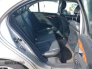 ✅ 2006 Mercedes-Benz E 350 • VIN: WDBUF56J56A798963 • Lot: 43435471. Wystawiony na IAAI z przebiegiem 144 992 mil. Bezpłatny archiwum sprzedaży aukcyjnych z USA i szczegółowy raport historii pojazdu na DreamBid. Zdjęcie 8.