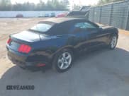 ✅ 2017 Ford Mustang V6 • VIN: 1FATP8EM7H5339572 • Lot: 42377296. Wystawiony na IAAI z przebiegiem 59 748 mil. Bezpłatny archiwum sprzedaży aukcyjnych z USA i szczegółowy raport historii pojazdu na DreamBid. Zdjęcie 4.