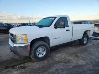 2008 Chevrolet Silverado 2500HD Work Truck with VIN 1GCHK24KX8E184219, listed as a Copart auction lot 84604635 with 175,981 mi miles and Salvage title. Bid and sale history available at DreamBid. Image 1.