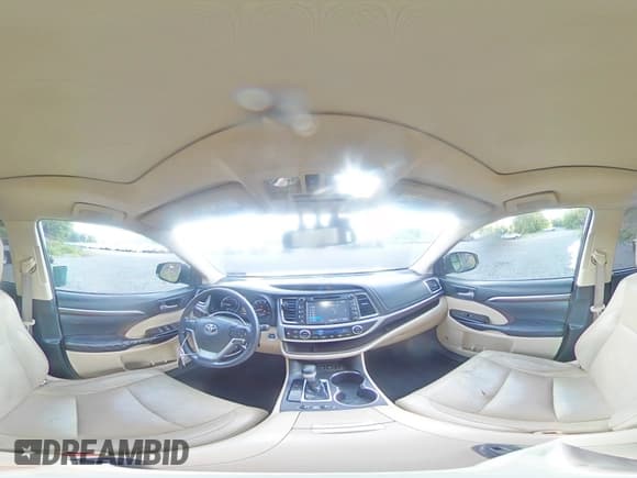 ✅ 2014 Toyota Highlander Limited • VIN: 5TDDCRFHXES005995 • Лот: 70579725. Опубликован ранее на Copart с пробегом 155 393 миль. Бесплатный доступ к архиву аукционных продаж из США и подробный отчёт об истории автомобиля на DreamBid. Изображение 15.