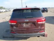 ✅ 2018 Kia Sorento LX • VIN: 5XYPGDA34JG349815 • Лот: 43211236. Опубликован ранее на IAAI с пробегом 125 489 миль. Бесплатный доступ к архиву аукционных продаж из США и подробный отчёт об истории автомобиля на DreamBid. Изображение 16.