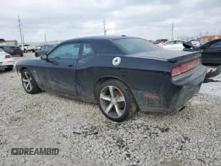 ✅ 2014 Dodge Challenger R/T Classic • VIN: 2C3CDYBT8EH310802 • Lot: 42165015. Wystawiony na Copart z przebiegiem 123 806 mil. Bezpłatny archiwum sprzedaży aukcyjnych z USA i szczegółowy raport historii pojazdu na DreamBid. Zdjęcie 2.