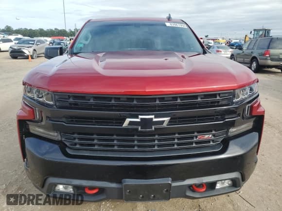 ✅ 2021 Chevrolet Silverado 1500 LT Trail Boss • VIN: 3GCPYFED0MG354124 • Lot: 83981994. Wystawiony na Copart z przebiegiem 53 143 mil. Bezpłatny archiwum sprzedaży aukcyjnych z USA i szczegółowy raport historii pojazdu na DreamBid. Zdjęcie 5.
