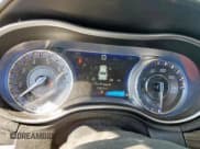 ✅ 2016 Chrysler 300 Touring • VIN: 2C3CCAAG2GH348950 • Lot: 86318445. Wystawiony na Copart z przebiegiem 239 219 mil. Bezpłatny archiwum sprzedaży aukcyjnych z USA i szczegółowy raport historii pojazdu na DreamBid. Zdjęcie 9.