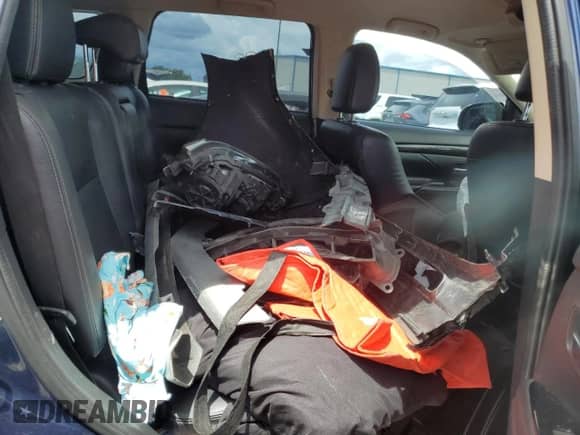 2017 Mitsubishi Outlander SE с VIN JA4AD3A31HZ011304, выставлен на аукционе Copart как лот 68630335 с пробегом 115 477 миль миль и Списание • Salvage title. История ставок и продаж доступна на DreamBid. Изображение 11.