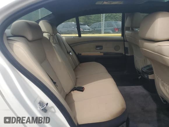 ✅ 2005 BMW 7 Series 745Li • VIN: WBAGN63545DS59999 • Lot: 70683274. Listed on Copart with 121,951 mi. Free auction sales archive from the USA and detailed vehicle history report at DreamBid. Image 10.